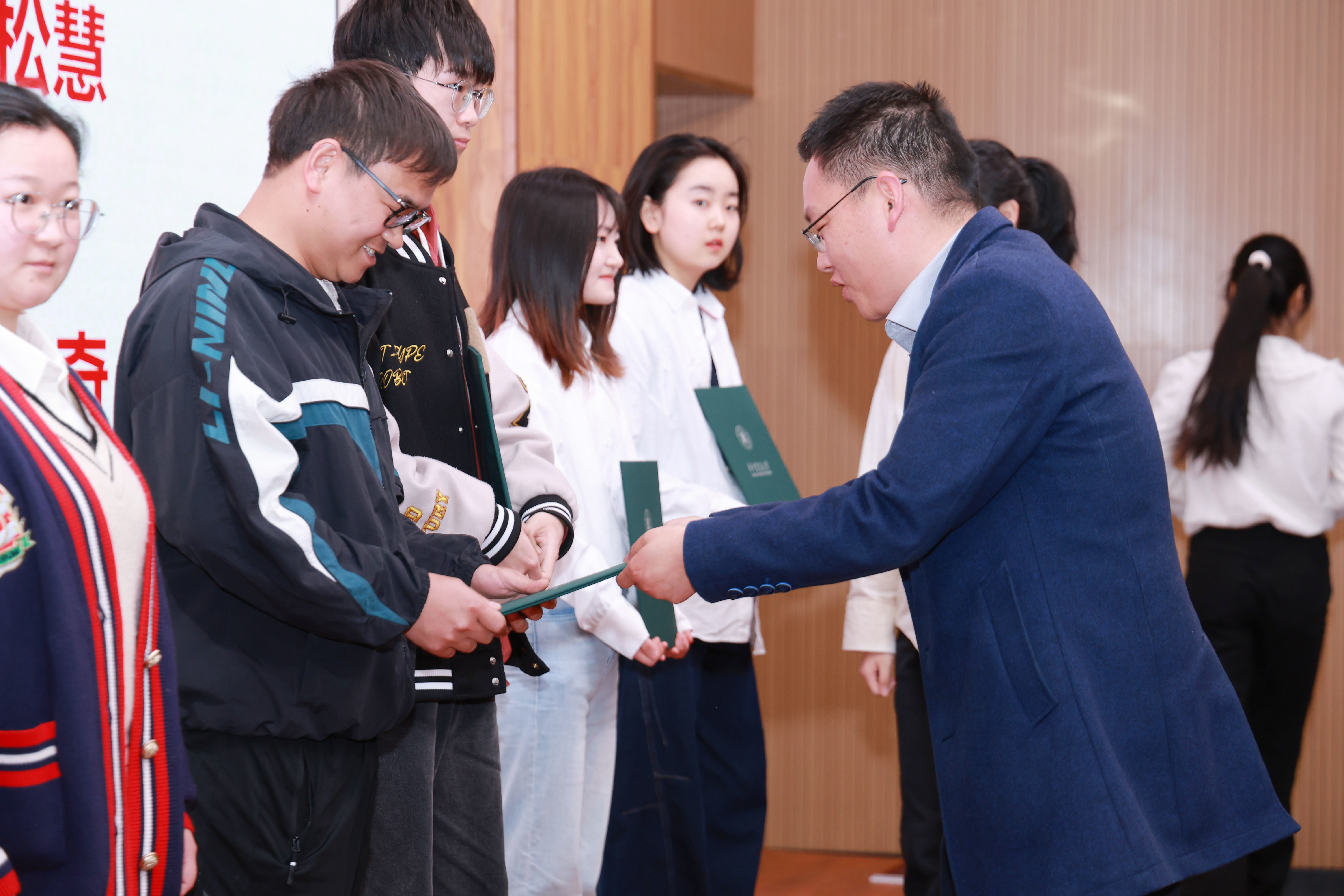 DB娱乐集团官网天行健奖学金颁奖特辑 | 以科技守护碧水，育青年创新未来